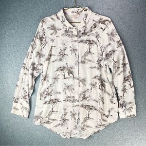 Chenault Stitch Safari Print Button-Up in Cream and Brown